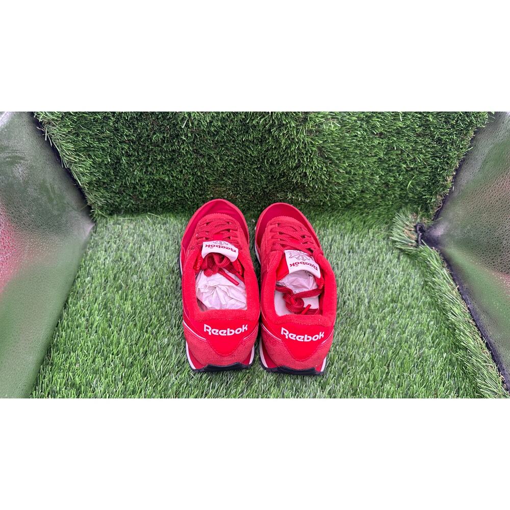 Reebok Classic AZ 100230347 Athletic Sneaker Women's 7.5 Red Suede Training Gym - Picture 8 of 14